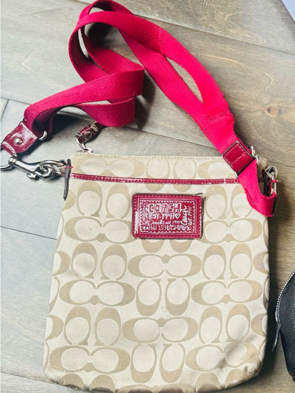 Coach Beige Signature Canvas Crossbody with Red Trim and Strap - Picture 13 of 14